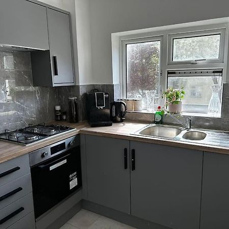 Oxfords 5 Star Lux 2 Bedroom Flat Near Jr 5 Pax, Permit Parking Экстерьер фото